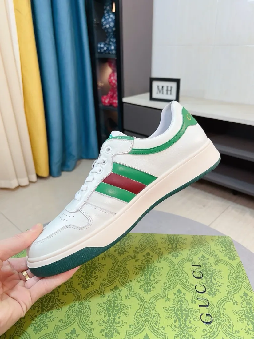 Men's shoes 💰440🌹🌹GUCCI [Gucci] New high-end brand of men's shoes, the latest fashionable casual men's shoes, trendy and versatile style, relaxed and sporty style, uppers imported from Italy, first-layer cowhide, genuine leather lining and ultra-fine workmanship. Original personalized fashionable rubber wear-resistant outsole, light and comfortable on the foot, size 38-44